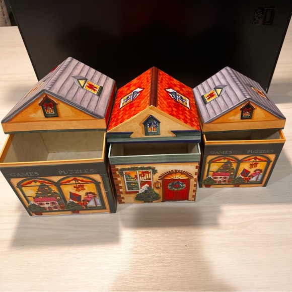 Vintage Set of 3 Nesting Christmas Village House Gift‎ Boxes Home Decor - Picture 7 of 7